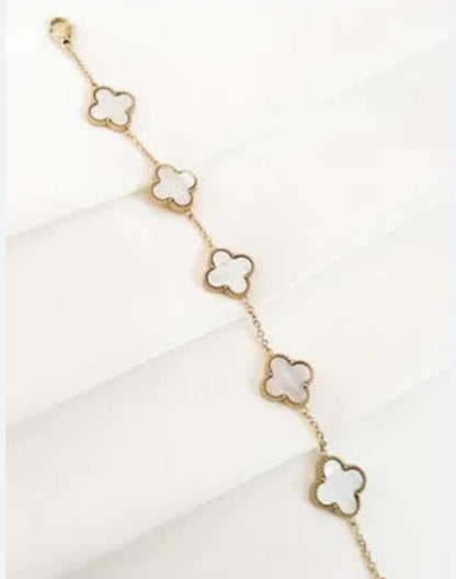 White clover bracelet
