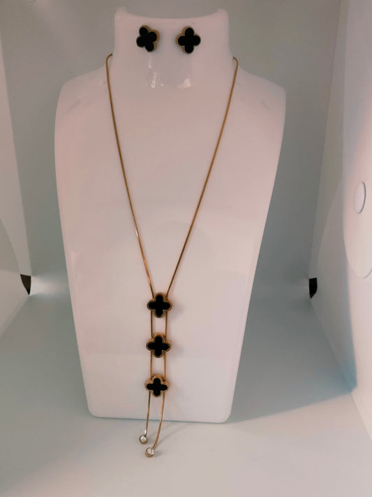 Three Layered Clover Set