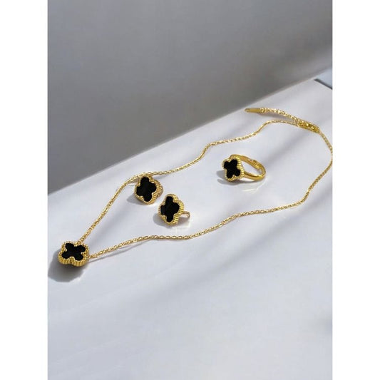 Clover set of Necklace Earings and ring
