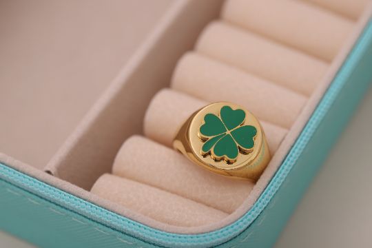 Green Clover Leave Ring
